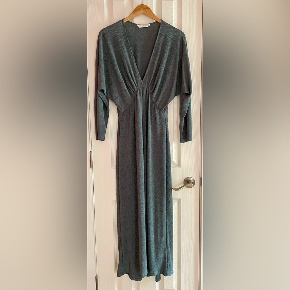 All In Favor M Maxi Dress / Like New Condition / Blue Grey